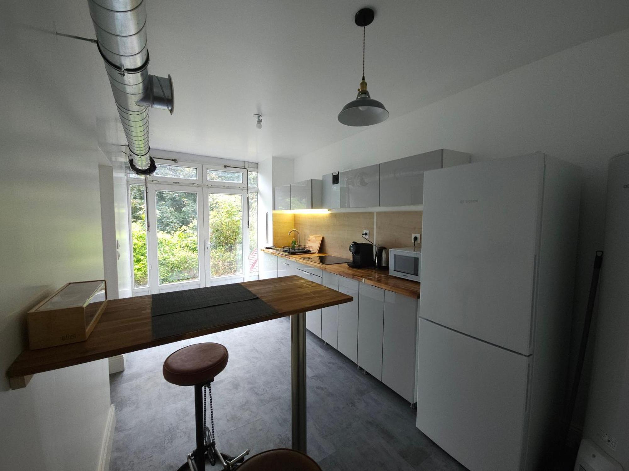 Apartment Troglodyte Baths Saint-Étienne-de-Chigny